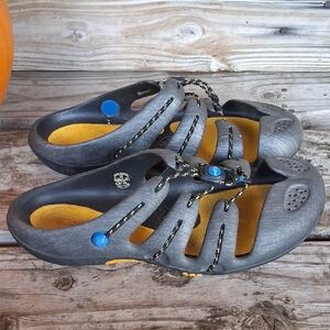 Men's Gray and Yellow Outdoor Sandals